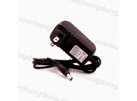 Adapter 7.5V/2A