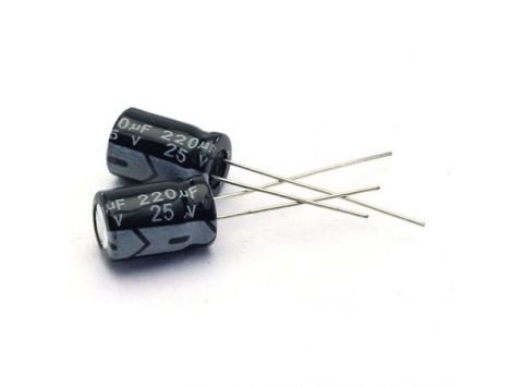 Tụ 220uF 25V - DIP