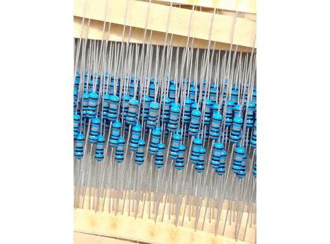 Điện Trở 100K 1/4W 1% - DIP