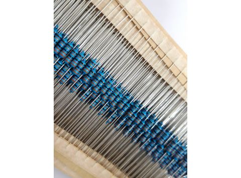 Điện Trở 33 Ohm 1/4W 1% - DIP